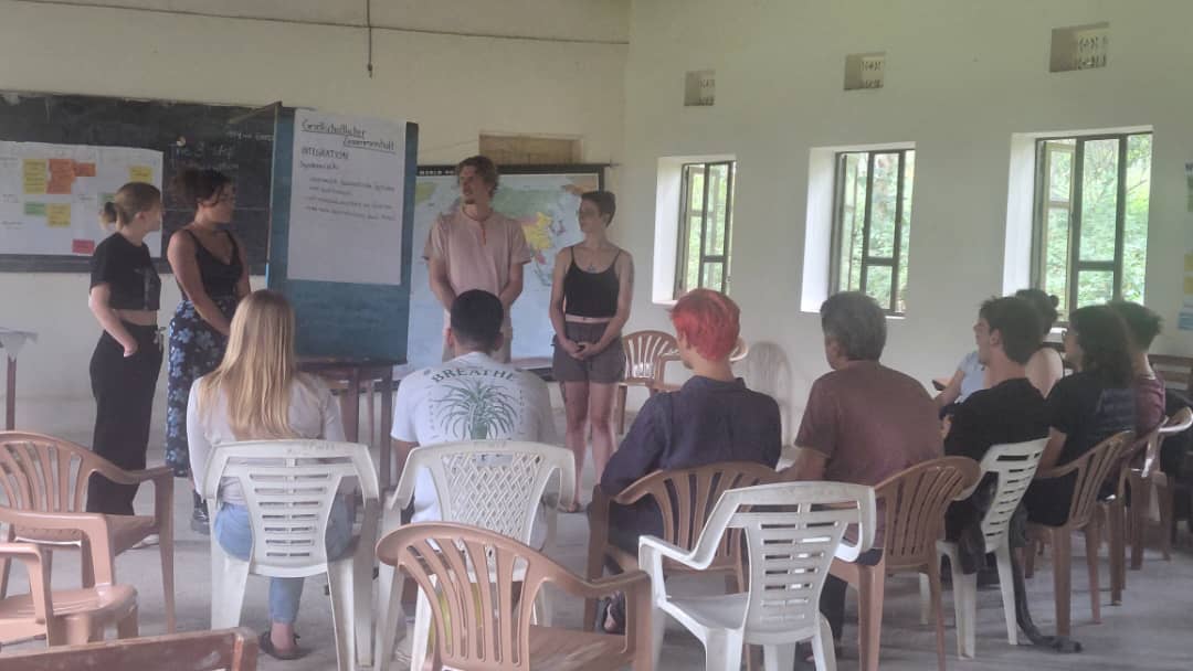 German Volunteers in Uganda and Rwanda Gather for Evaluation Seminar at Rukararwe Eco Village